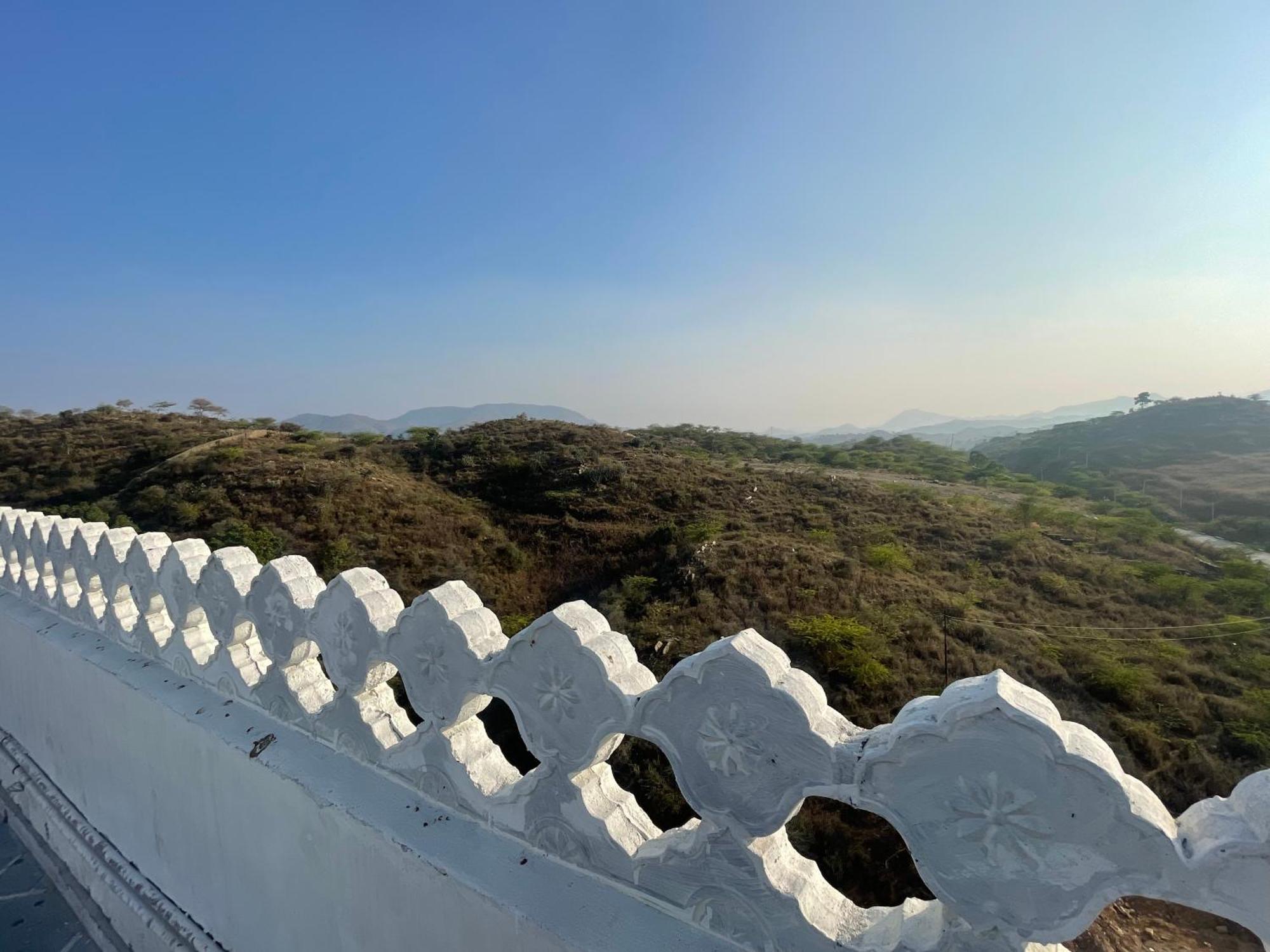 Mewar Palace Resort And Spa Udaipur Exterior photo