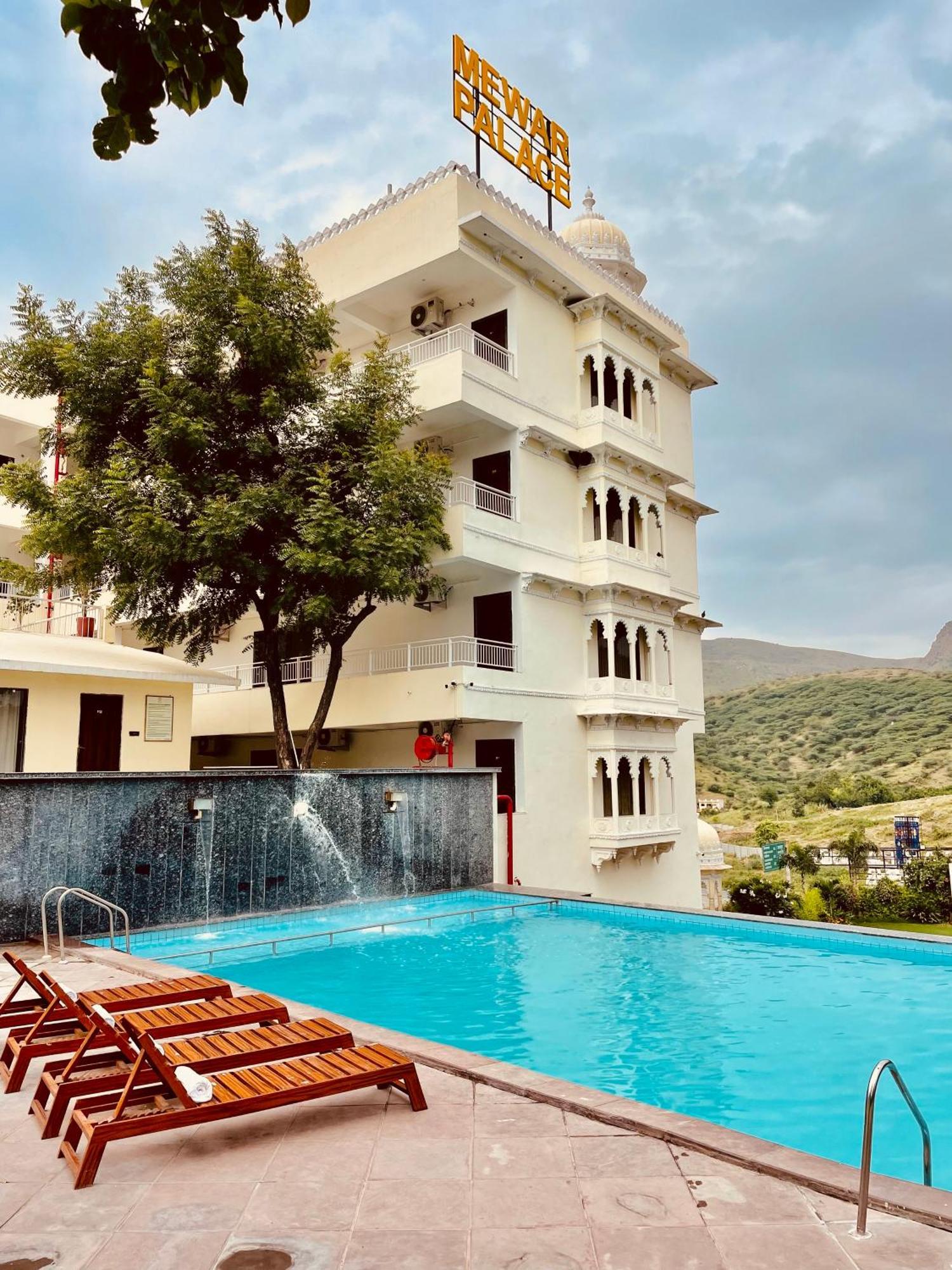 Mewar Palace Resort And Spa Udaipur Exterior photo